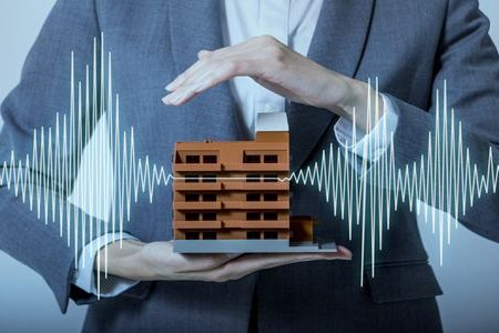 uma steel-eart quake resistant