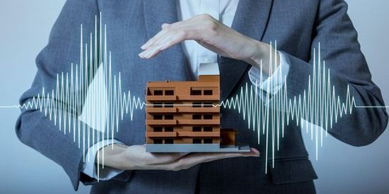 uma steel-eart quake resistant